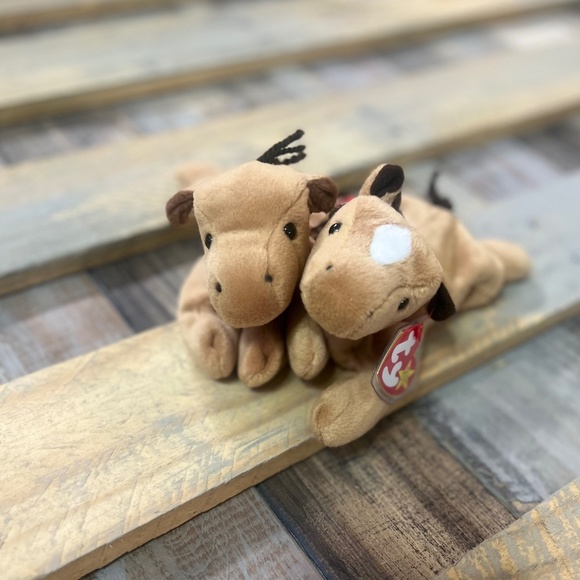 Farm Babies! [2/$25 - 3/$30] Ty Beanies: Derby Ewey Fleece Fleece Nibbler & Roam - Picture 3 of 13